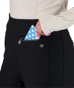 Obermeyer Jinks ITB Softshell Short Pants - Women's -Obermeyer Sales Shop obermeyer jinks itb softshell short pants women s 10